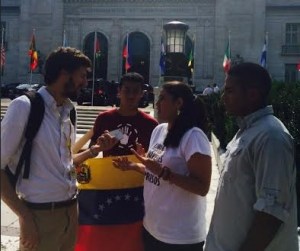 Jóvenes exigen a la Asamblea General de la OEA alzar la voz por los DDHH en Venezuela