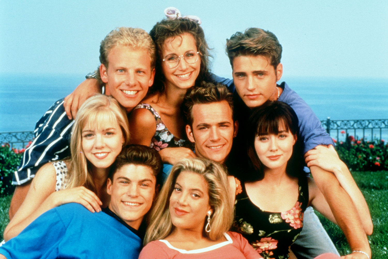 Así los actores de la serie “Beverly Hills 90210” 25 años después (Fotos)
