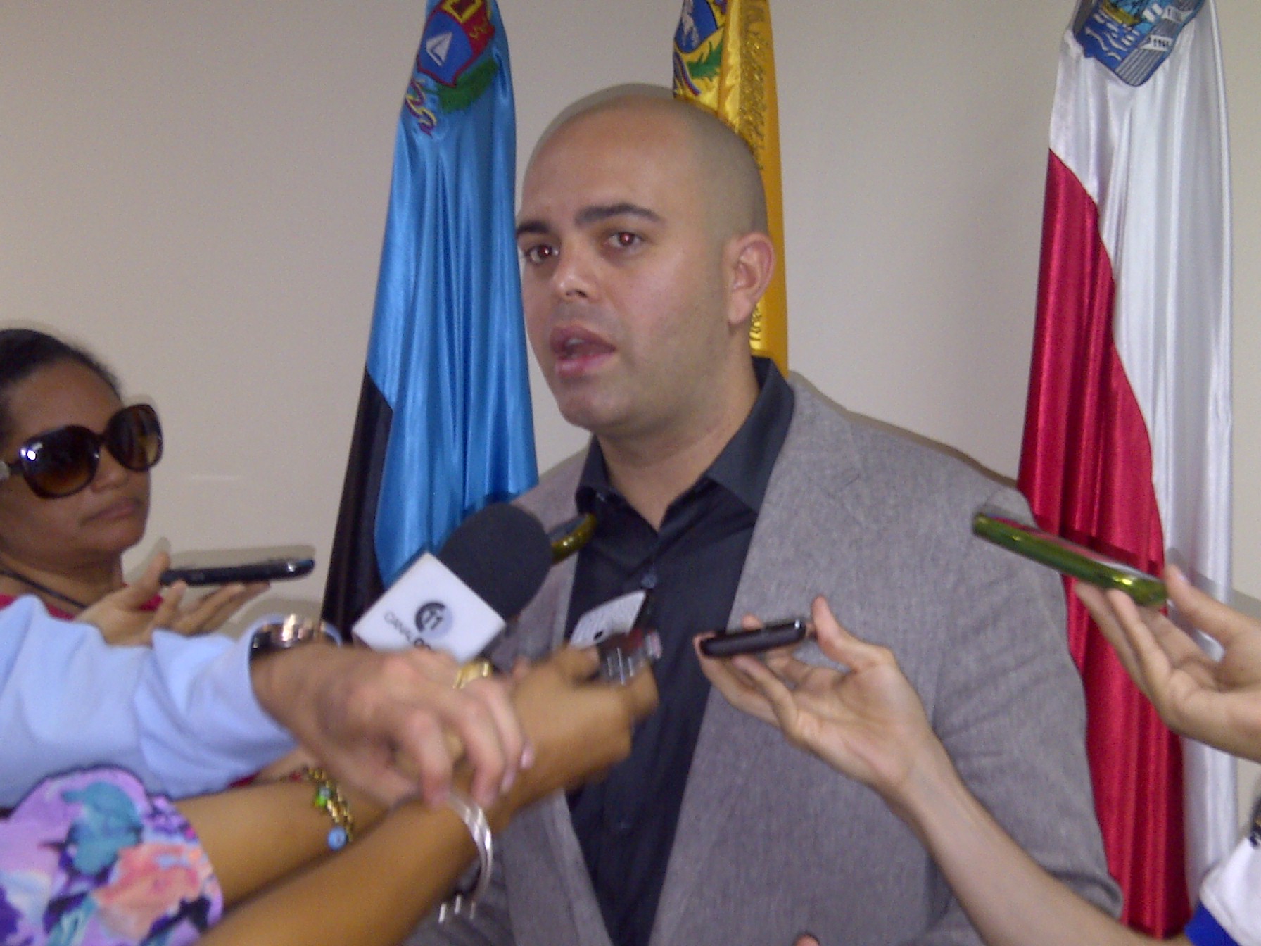 Exigen a Arias Cárdenas aclarar “si está promoviendo anarquía en Maracaibo”
