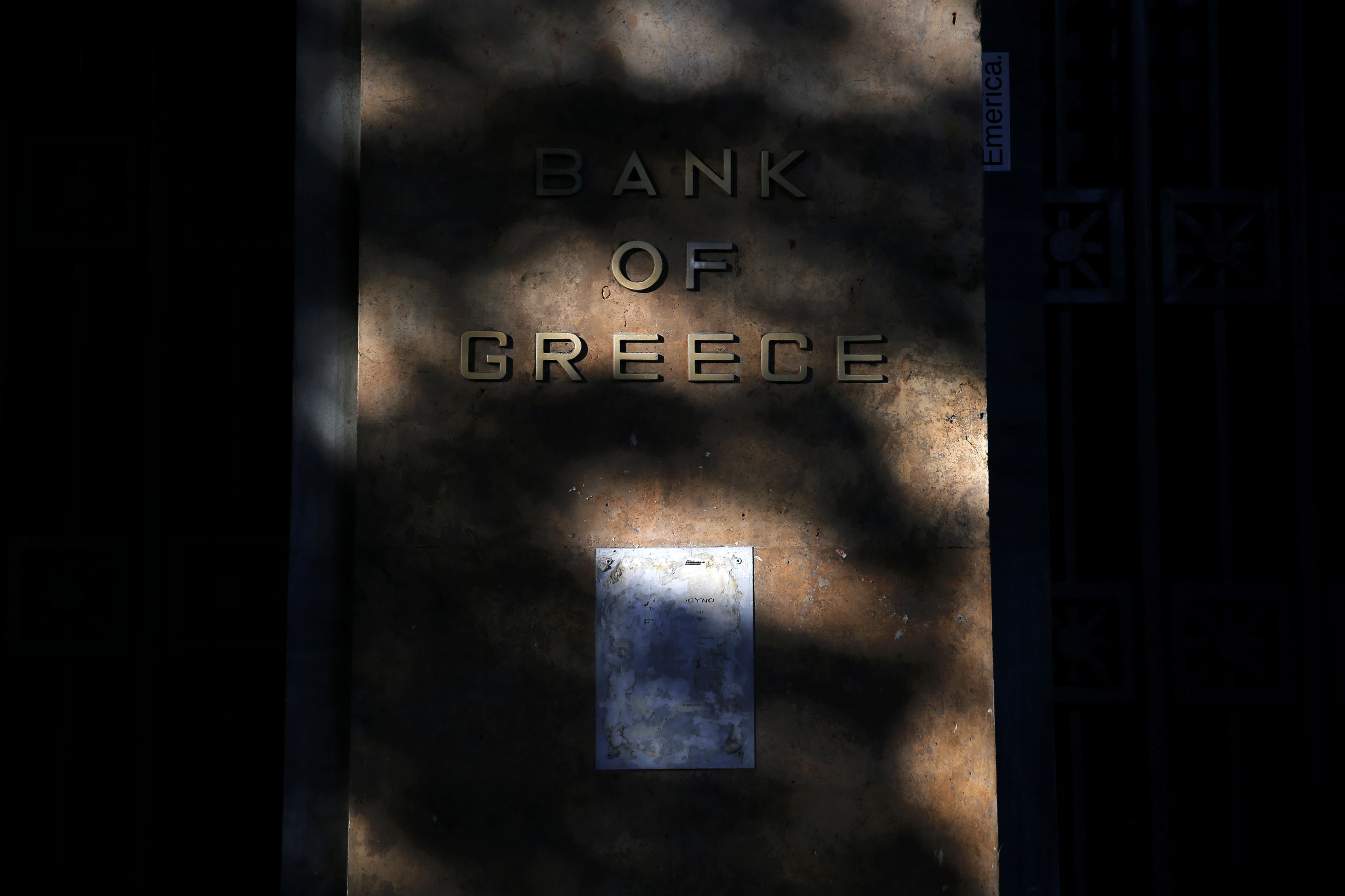 Los bancos griegos reabrirán el lunes