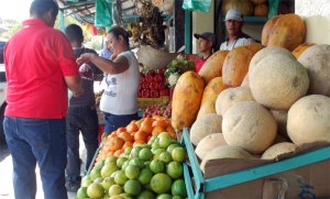 El venezolano ajusta su dieta a los alimentos disponibles