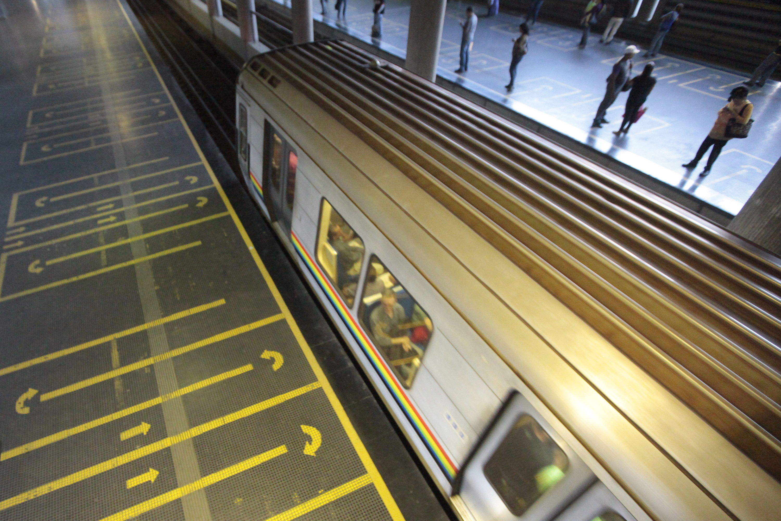 Metro de Caracas y Los Teques operarán en horario especial este 1º de enero