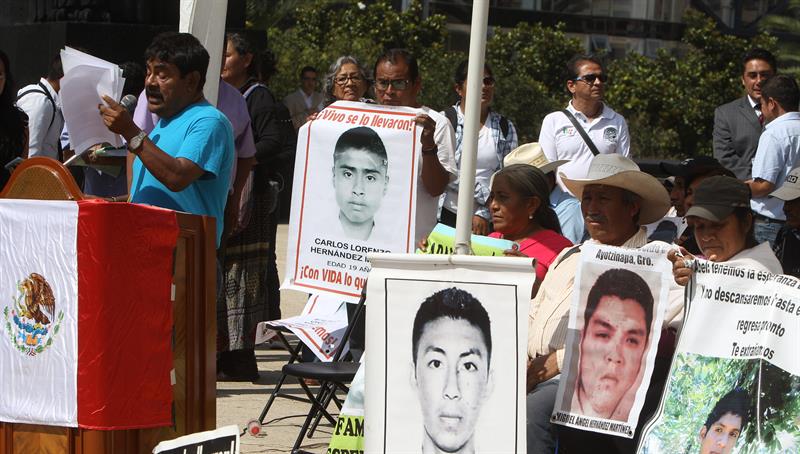 Realizarán segunda necropsia a estudiante de Ayotzinapa que fue desollado