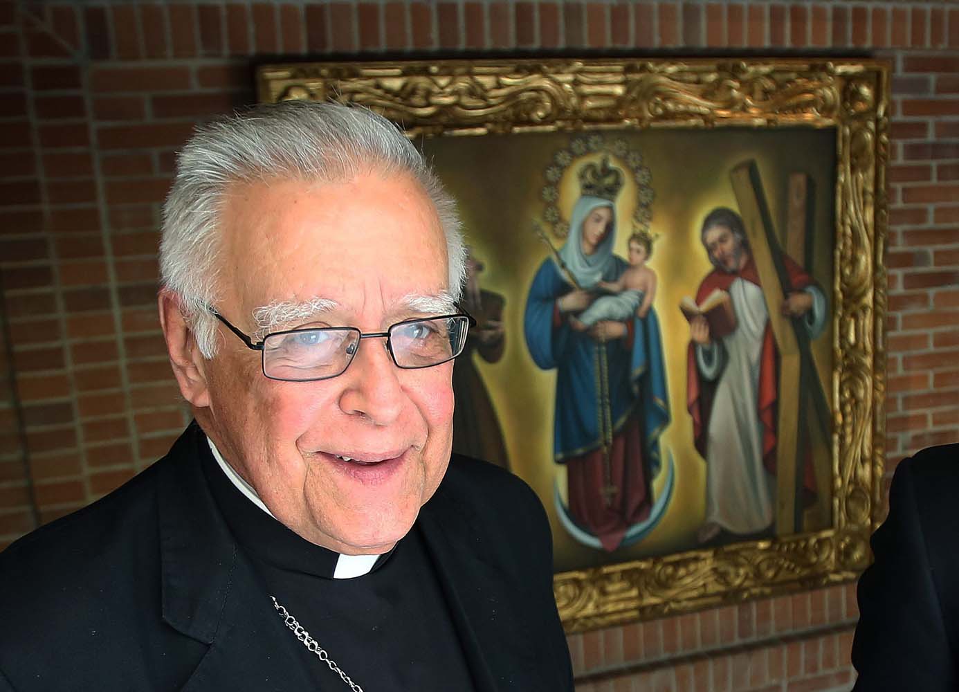 Arzobispo emérito de Coro, Roberto Lückert fue diagnosticado con neumonía tras el Covid-19
