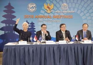 Frenazo de América Latina y transición en China, marcan Asamblea del FMI