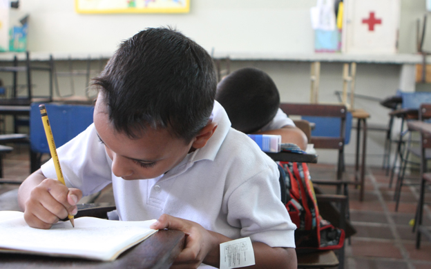 Colegios de Zulia suspenderán clases el 3 de diciembre