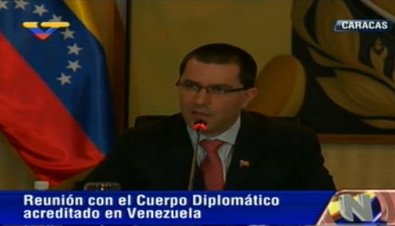 Arreaza con cuerpo diplomático: Cualquier hecho de violencia lo investigaremos