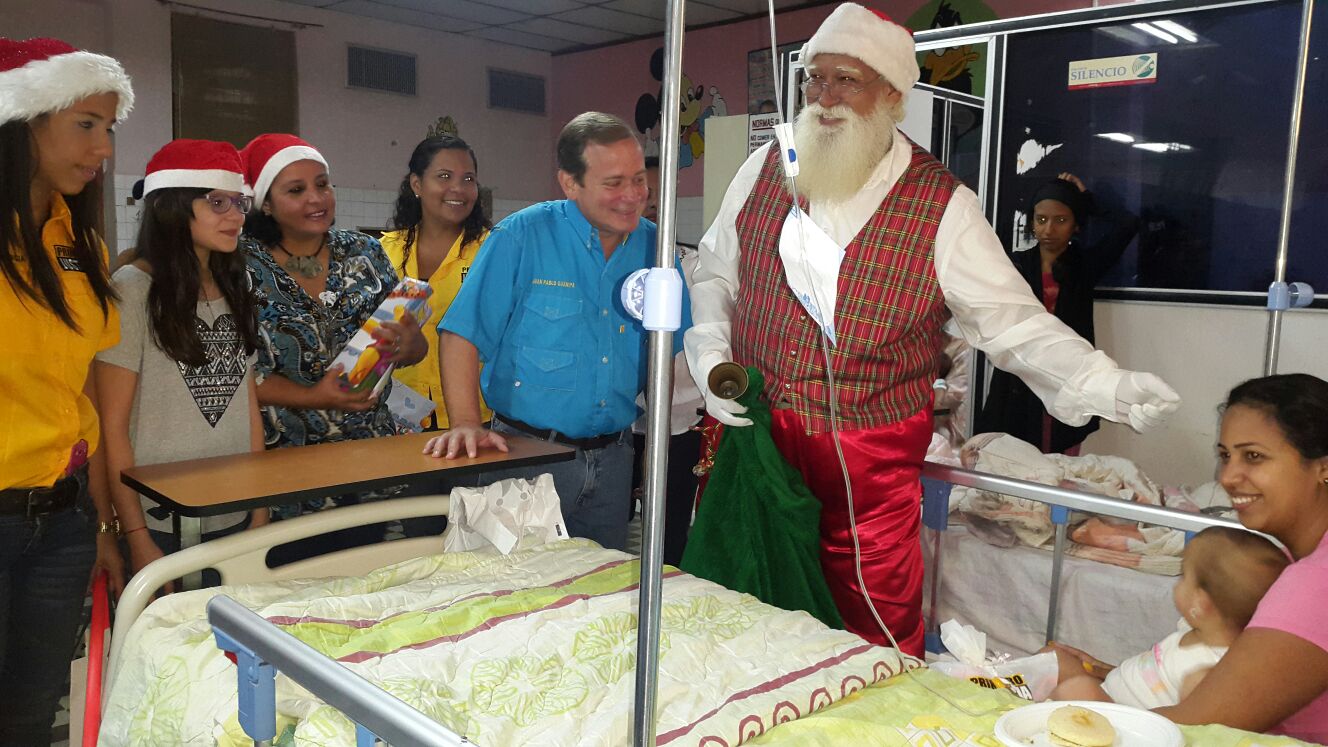 Primero Justicia Zulia lleva una Feliz Navidad al Hospital de Niños de Veritas
