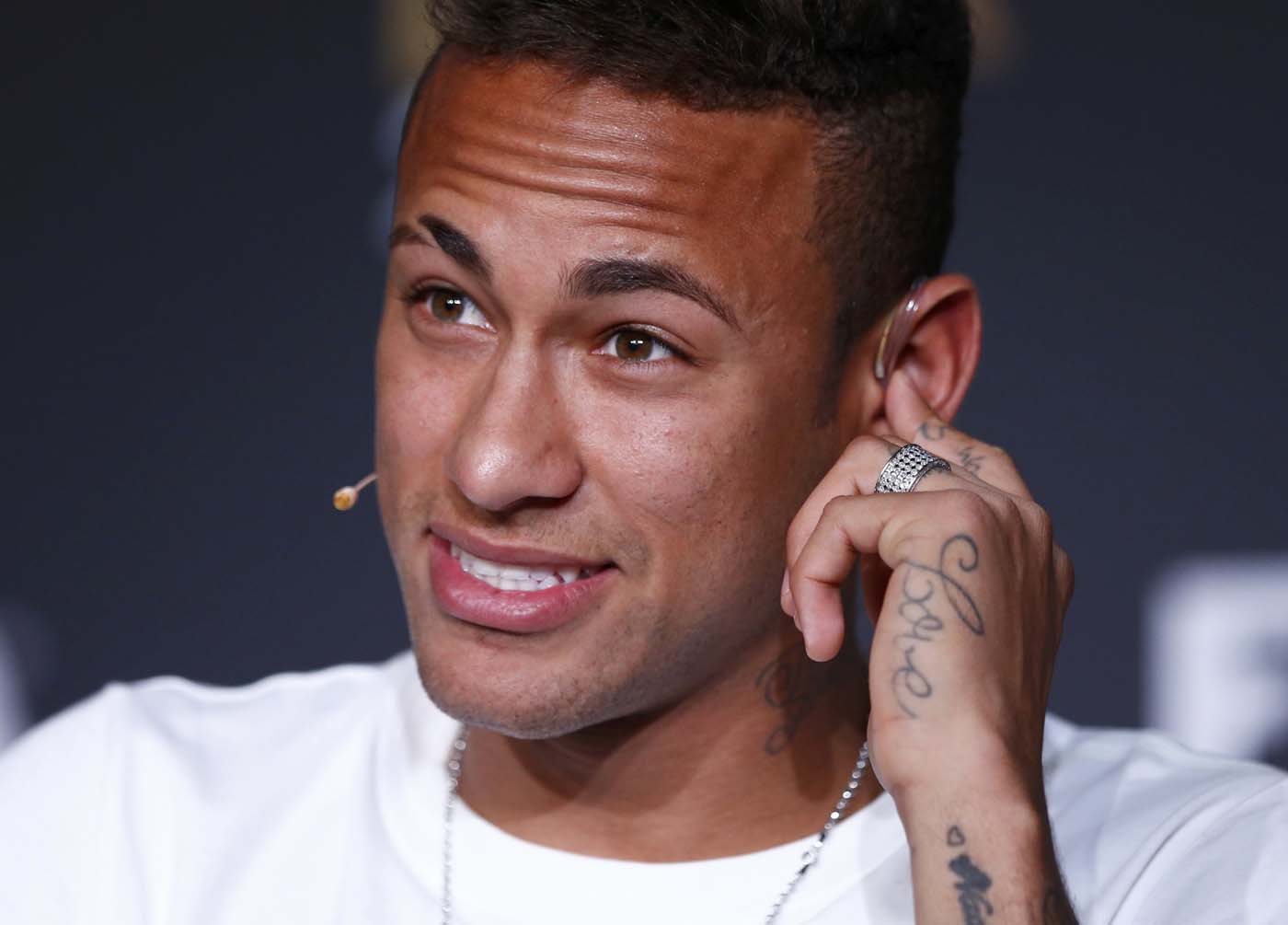 Neymar se muda a Bougival, a la rivera del río Sena en París