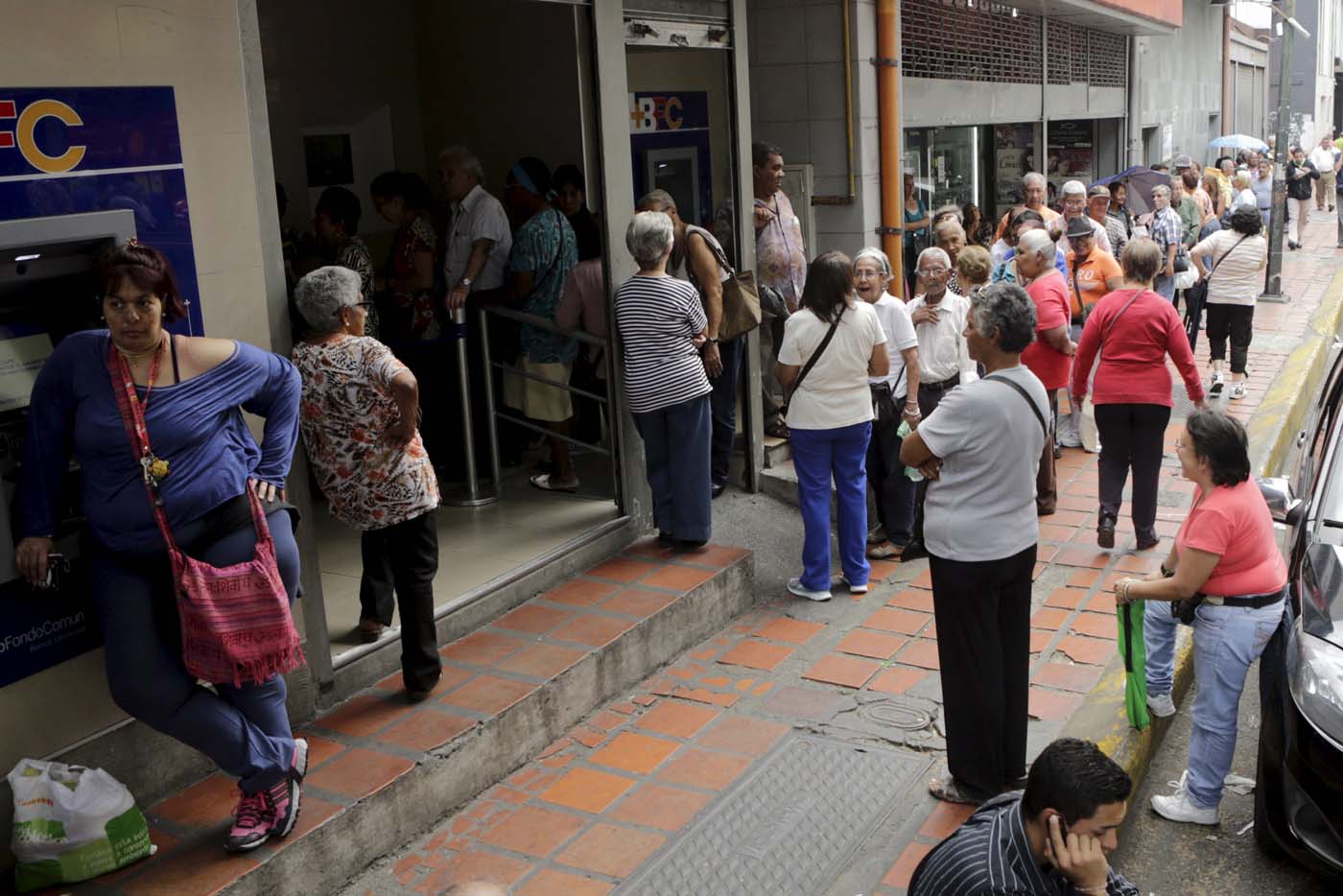 Esto es lo que cobrarán los pensionados en noviembre tras reciente aumento del salario mínimo