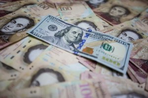 Moneda nacional gana Bs 0,02 de su valor tras meses de devaluación: Así cerró el Simadi