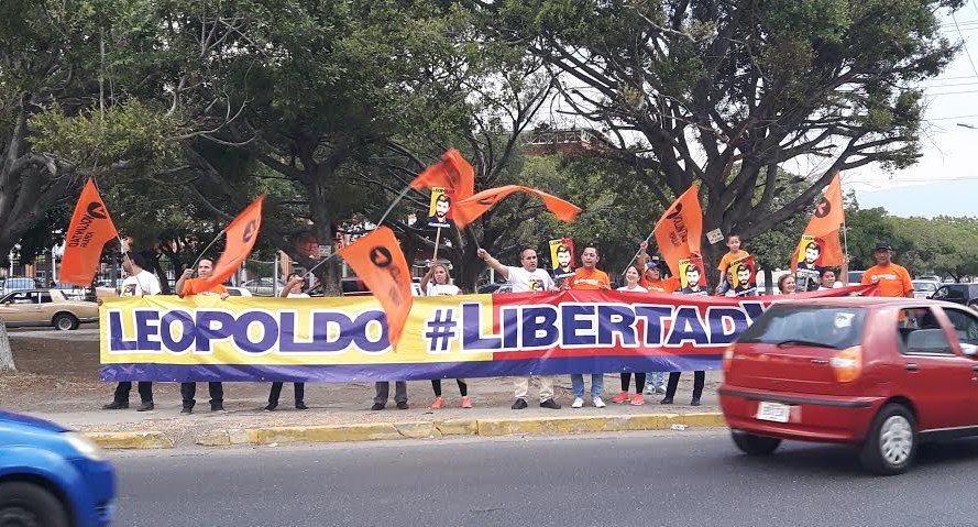 Venezolanos expresan su solidaridad con Leopoldo López y presos políticos (FOTOS)