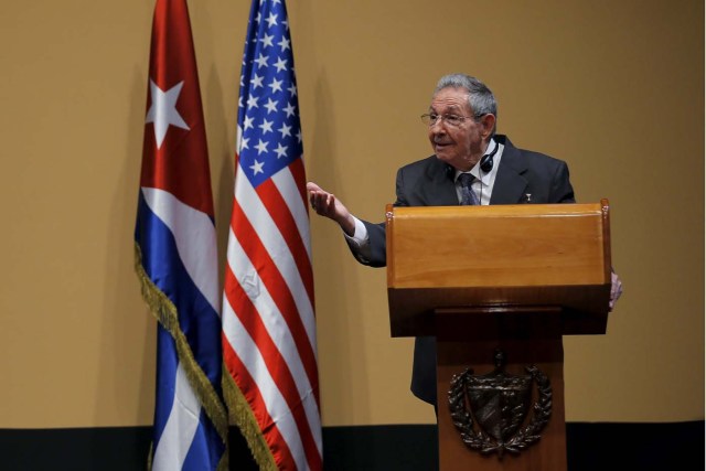 Cuban President Raul Castro reacts during a news conference with U.S. President Barack Obama (not pictured) as part of President Obama's three-day visit to Cuba in Havana, March 21, 2016. REUTERS/Carlos Barria