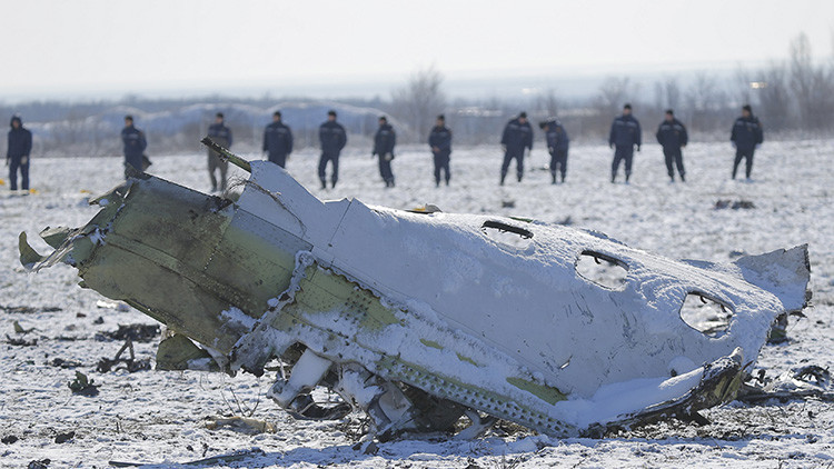 Cajas negras revelan conflicto entre pilotos del avión que se estrelló al sur de Rusia