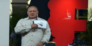 Diosdado Cabello: Es una ridiculez que la AN pida la partida de nacimiento a Maduro