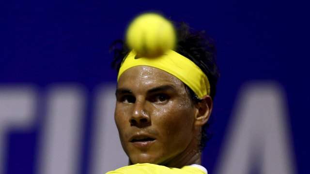 Spain's Rafael Nadal plays a shot during his tennis match against Argentina's Juan Monaco at the ATP Argentina Open in Buenos Aires February 11, 2016. REUTERS/Marcos Brindicci