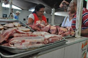 Carne podría subir de precio a finales de año por falta de pasto