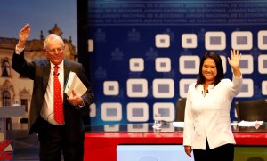 Perú elige hoy entre Fujimori y Kuczynski