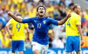 Italia da un zarpazo a Suecia y la deja al borde de la eliminación en la Eurocopa
