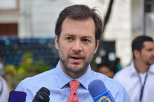 Ramón Muchacho advierte que presupuesto “aprobado” sugiere una inflación de más de 400%