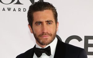 Jake Gyllenhaal volverá a Broadway con la obra “Burn This”