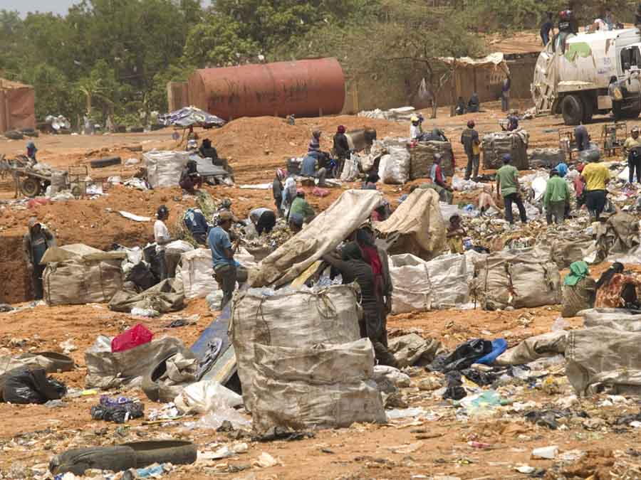 La basura se ha convertido en un negocio “muy sucio”