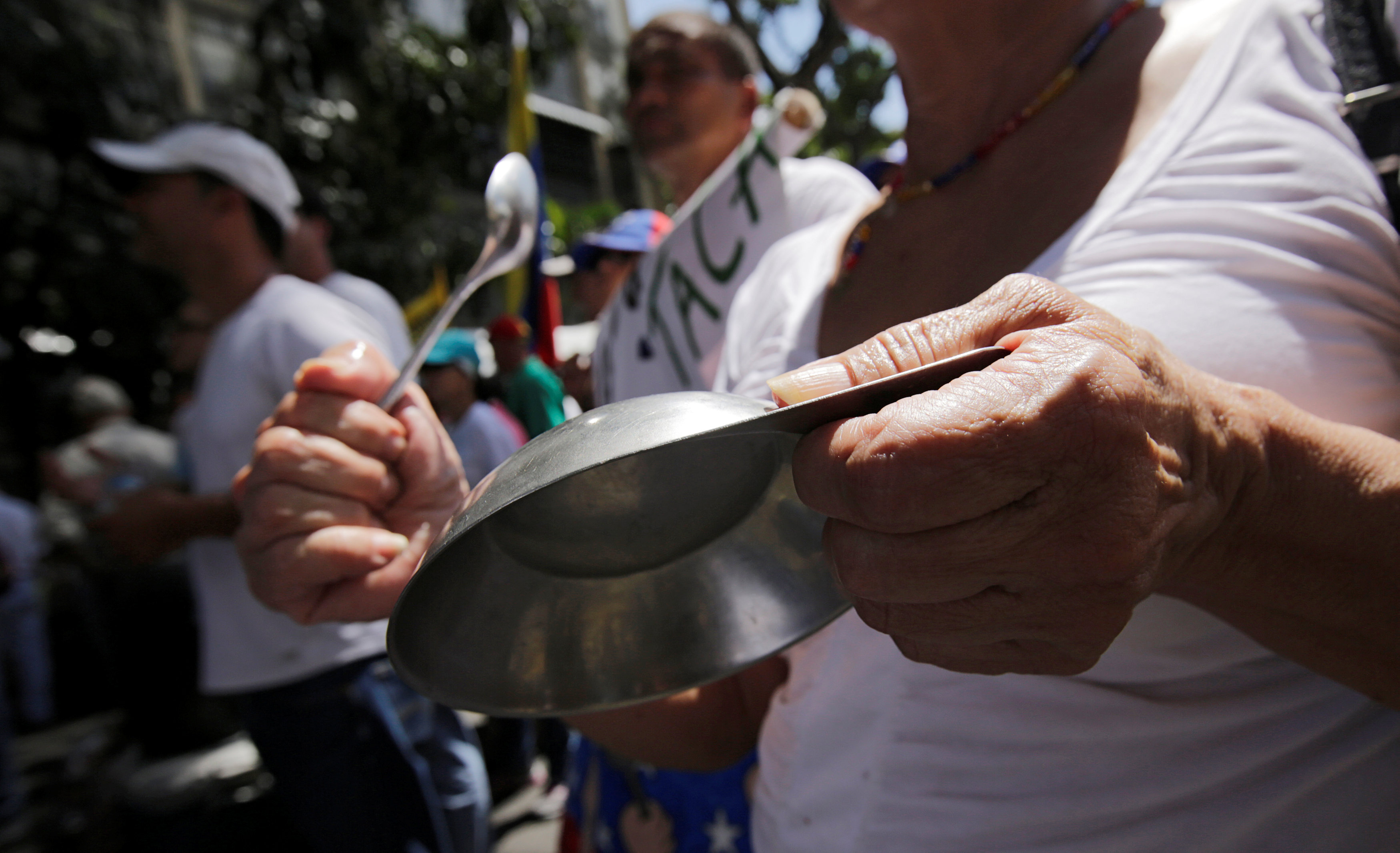 ¡Cae la popularidad! Al menos 77% de la población está en desagrado con Maduro (Encuesta Keller)