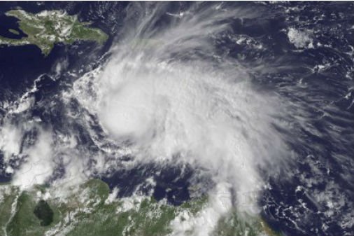 Matthew se convierte en potente huracán categoría 5 en el Caribe