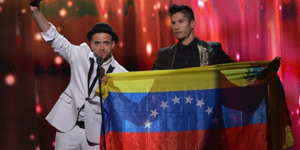 Las polémicas palabras de “Nacho” tras su concierto con “Chino” en Caracas (Video + ¡Y va a caer!)