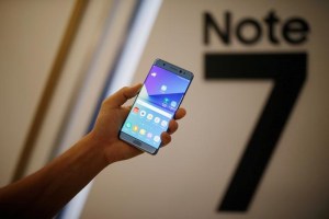 EEUU prohíbe teléfonos Galaxy Note 7 en viajes aéreos