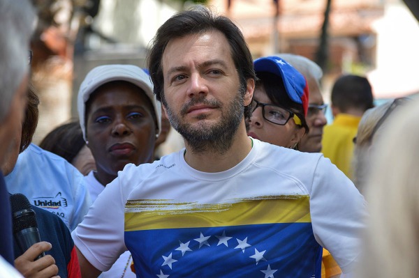 Venezolanos se solidarizan con Ramón Muchacho y condenan persecución contra alcaldes