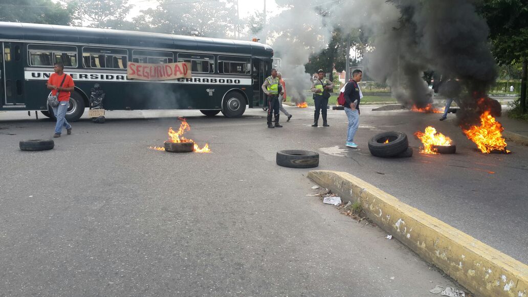 #13Oct: Protesta en la Universidad de Carabobo por inseguridad
