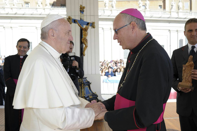 El papa Francisco envió bendiciones a Venezuela con el obispo de La Guaria Raúl Biord