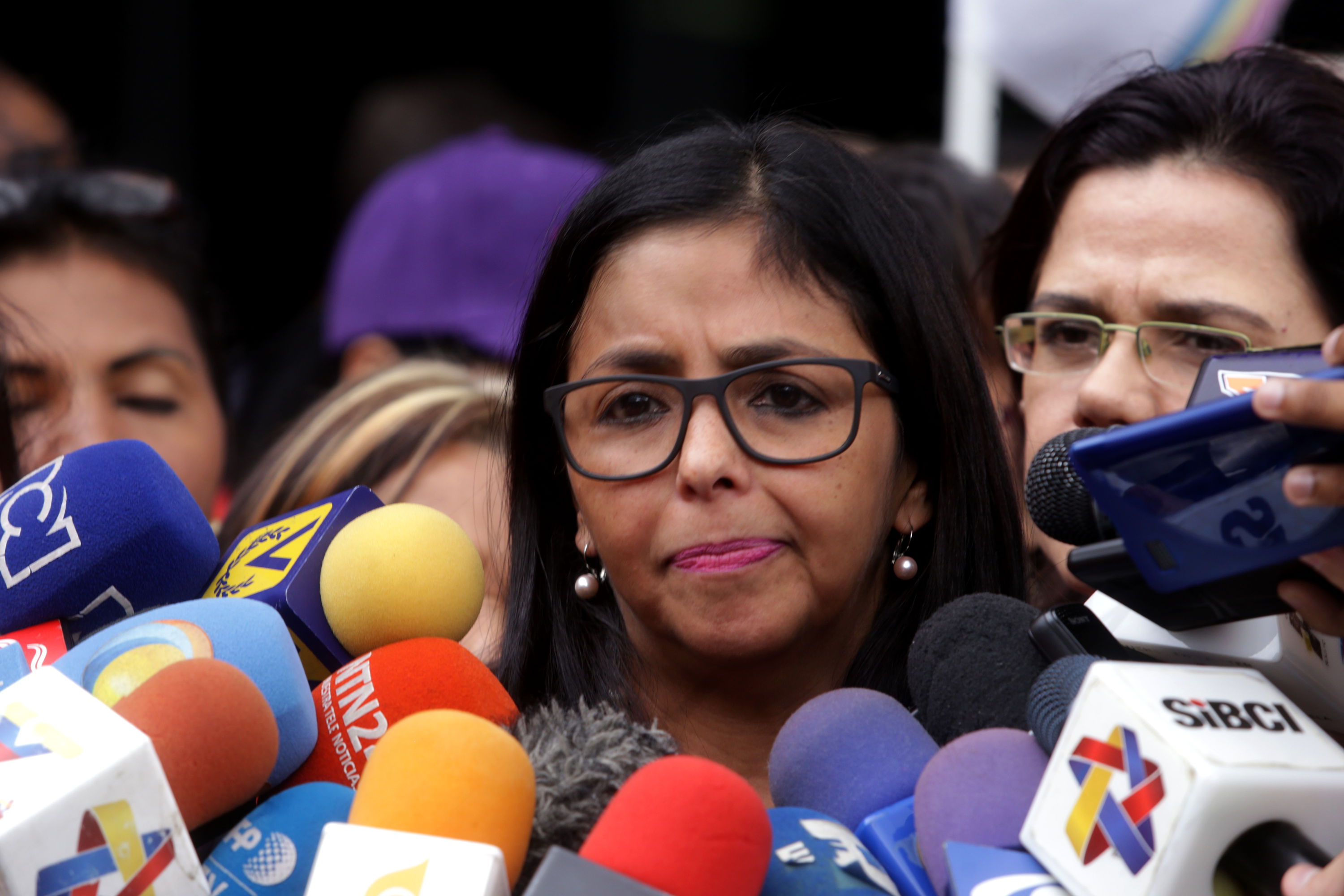 Delcy Rodríguez rechaza pedido de elecciones en Venezuela por parte de España