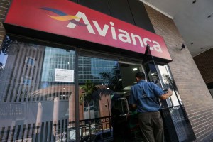 Avianca cancela vuelos desde y hacia Venezuela tras incidente