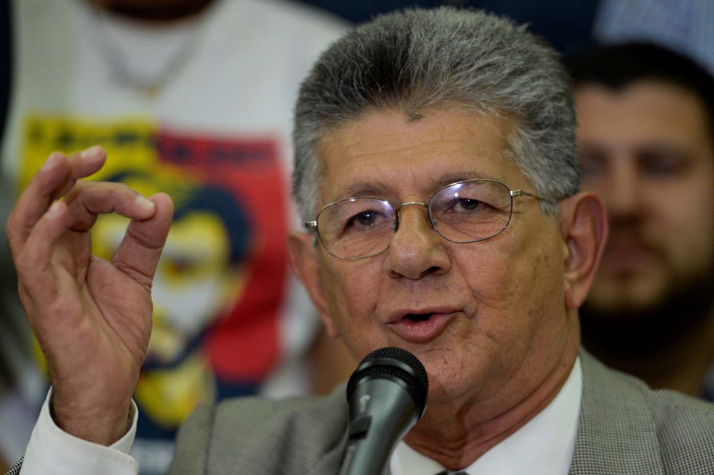 Ramos Allup: El primer enemigo que tiene la mujer venezolana es ese inepto que tenemos en Miraflores