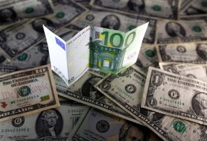 El euro y el dólar han subido 98,4% en subastas Dicom