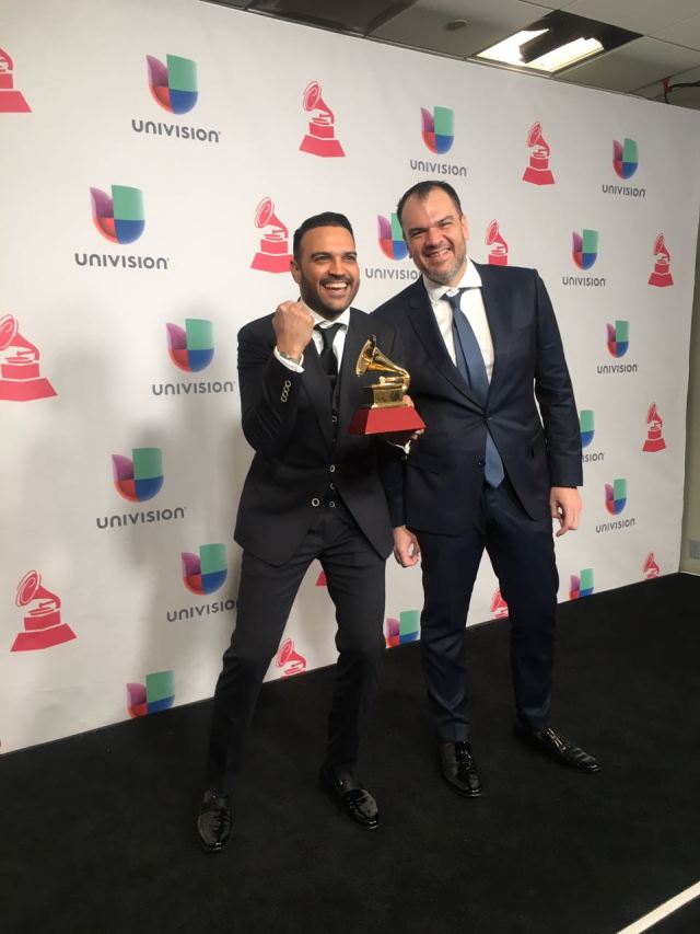 Gilberto Aguado y Luis Fernado Borjas Grammy
