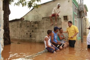 Diputado Matheus: Dos centros de acopio para ayudar a los habitantes de Puerto Cabello