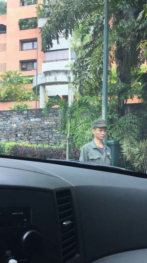 LA FOTO: ¿Un soldado chino en Caracas?