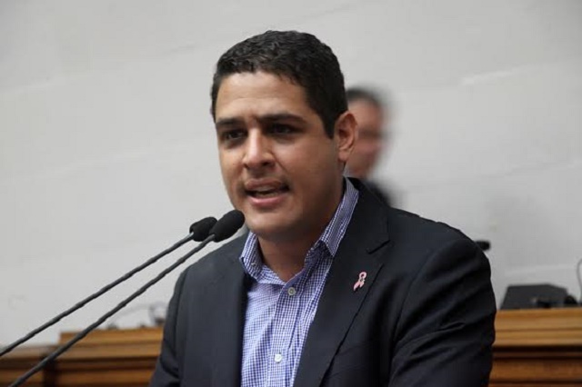Olivares: Prometimos ser la voz de Vargas y lo hemos cumplido