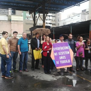 Vecinos protestaron contra nueva oleada de expropiaciones en Caracas