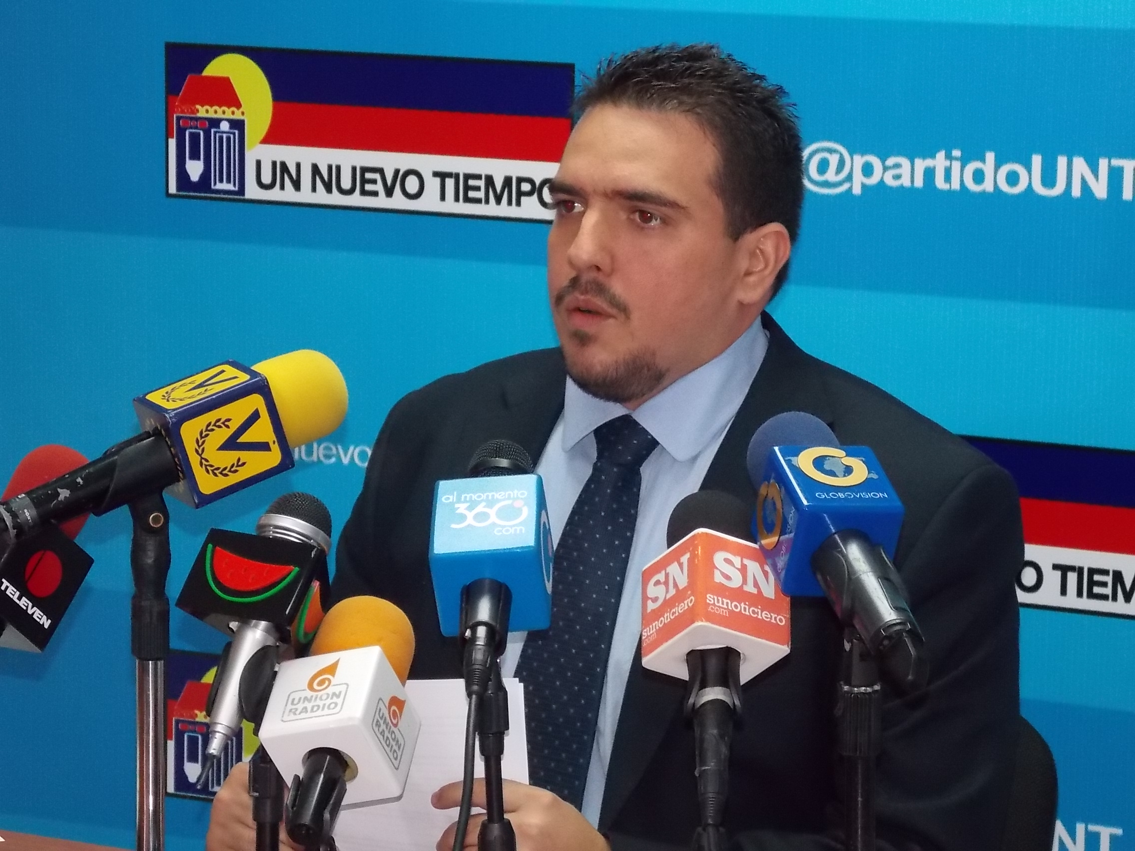 Stalin González: Decisión de Enrique Márquez debe ser vista como personal