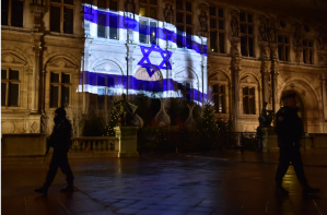 París rinde homenaje a víctimas del atentado de Jerusalén