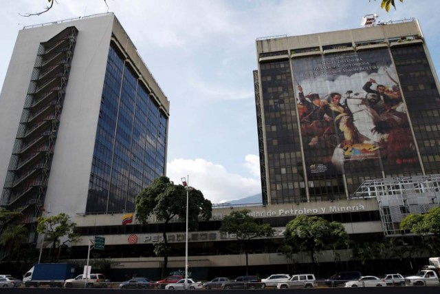 La casa matriz de PDVSA en Caracas (Foto archivo REUTERS/Carlos Garcia Rawlins) 