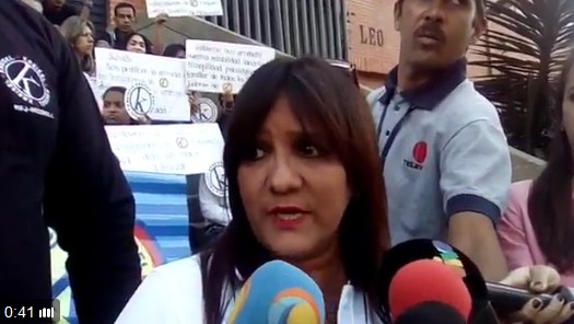 Trabajadores de juguetería Kreisel protestan por falta de pago (Fotos y Videos)