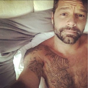 Ricky Martin se quita la ropa interior y sube una foto a Instagram… ¡todas y todos enloquecieron!
