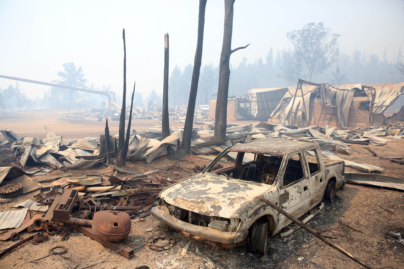 Asciende a nueve los muertos por incendios forestales en Chile