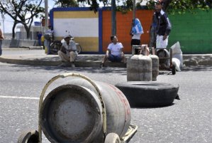 Protesta en Antimano por falta de gas #7Abr