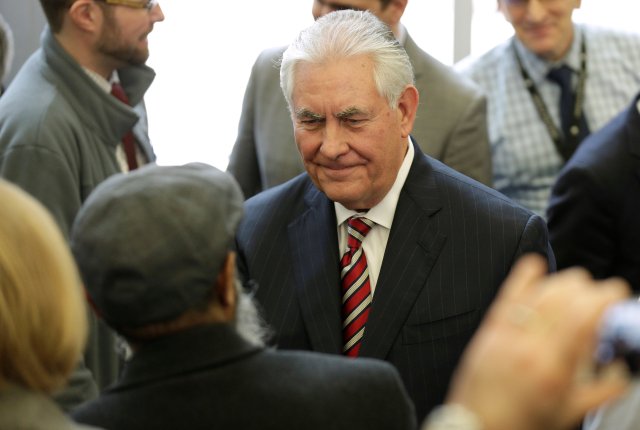 U.S. Secretary of State Rex Tillerson greets Department of State employees upon arrival at the Department of State in Washington, U.S., February 2, 2017. REUTERS/Joshua Roberts